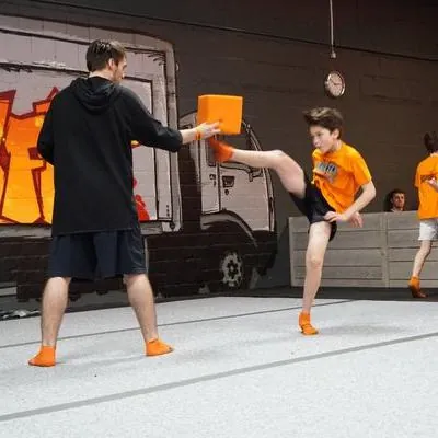 Tricking im Trampolin Park